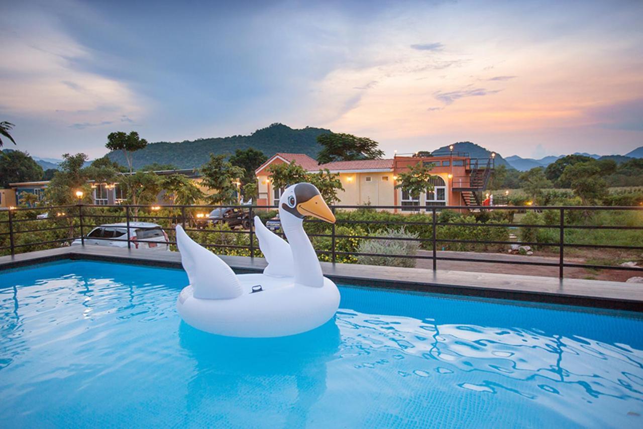 The X10 Private Pool Villa Khaoyai Sha Certified เขาใหญ่ Ban Tha Chang Exterior foto